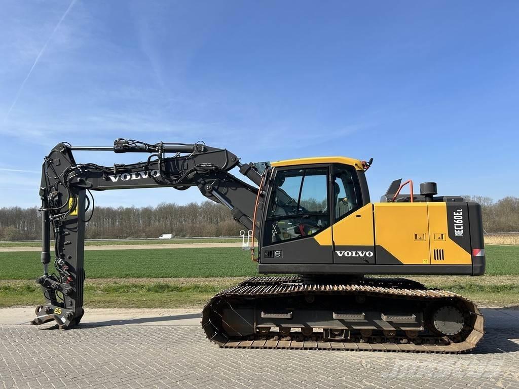 Volvo EC160EL حفارات زحافة