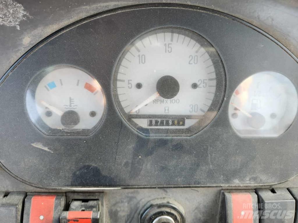Volvo BL 70 لوادر ذات جرافات عكسية