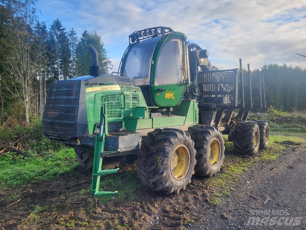 John Deere 1210 G شاحنات