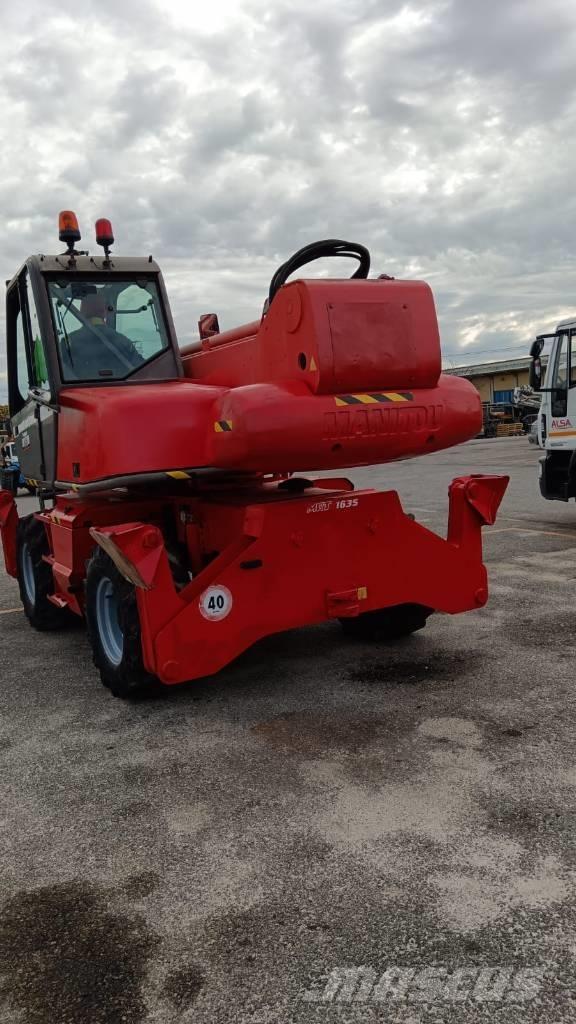 Manitou 1635 مناولات متداخلة