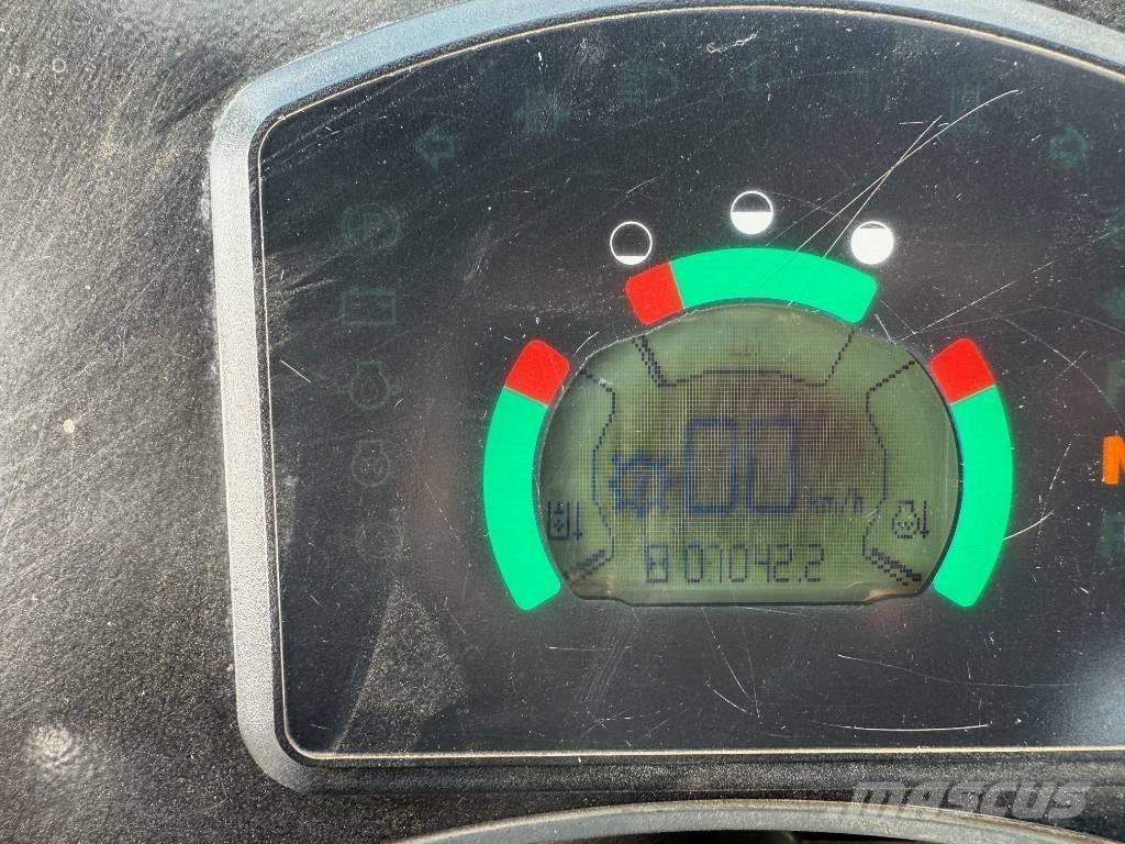 CAT 908 H لوادر بعجل