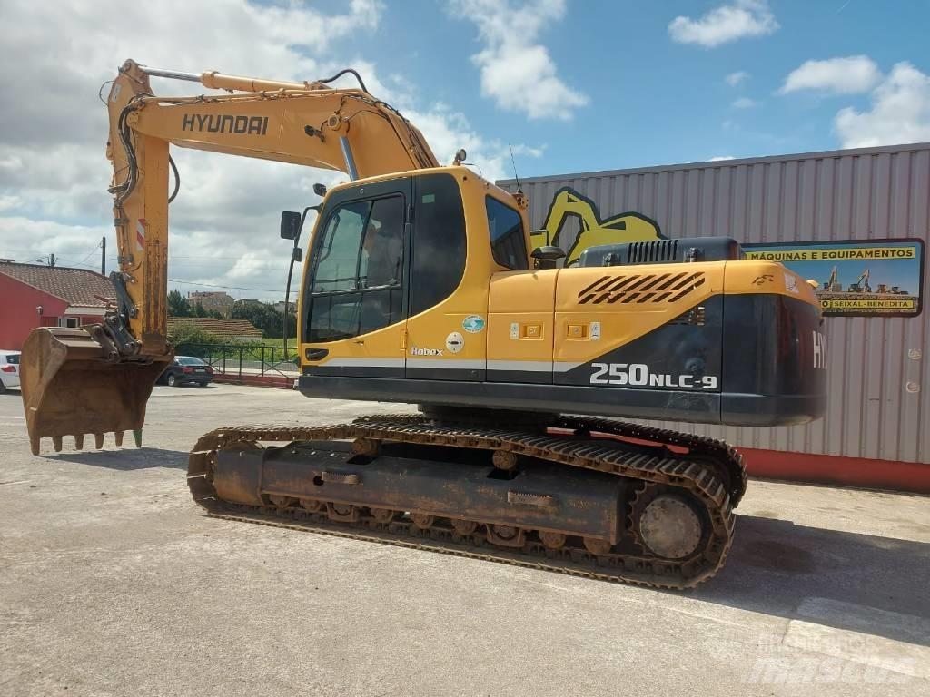 Hyundai R 250 -9 حفارات زحافة