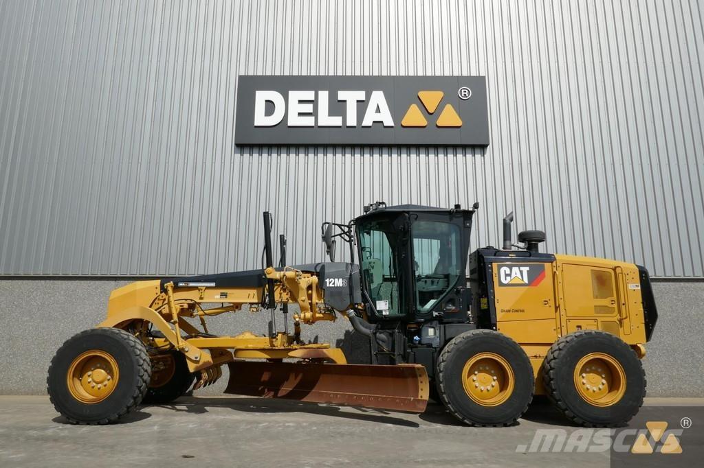 CAT 12M3 معدات تمهيد الطرق