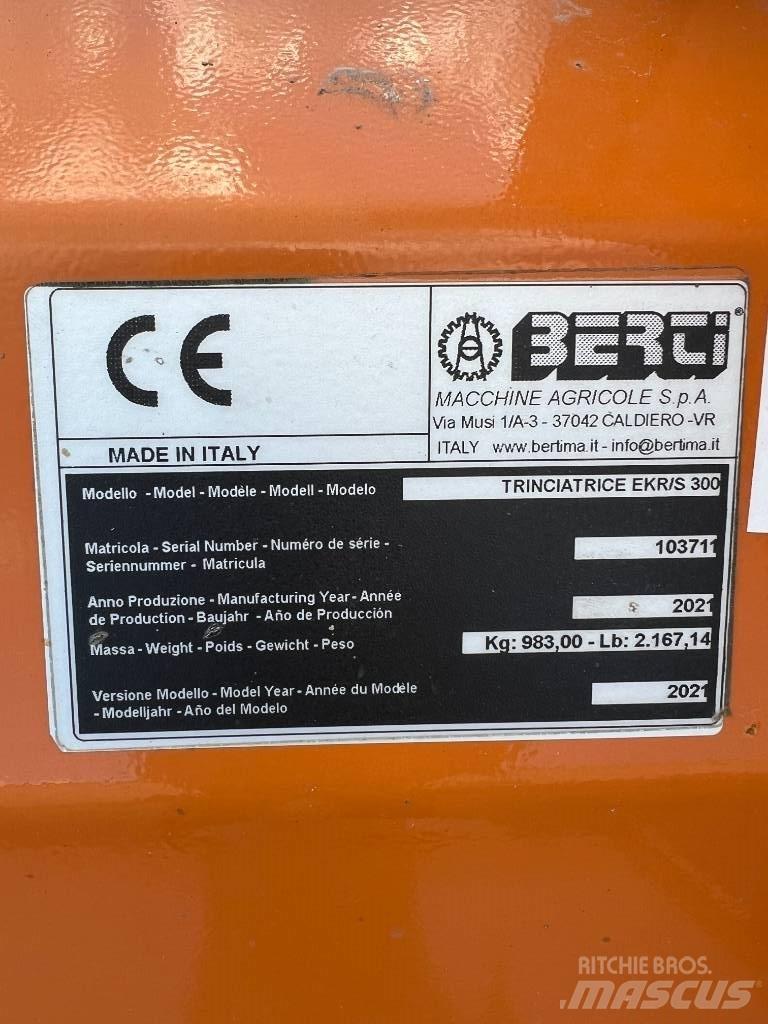 Berti EKR-S 300 جزازات وأغطية المراعي