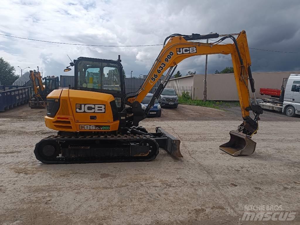 JCB 86 C-1 حفارات وسط 7 طن - 12 طن