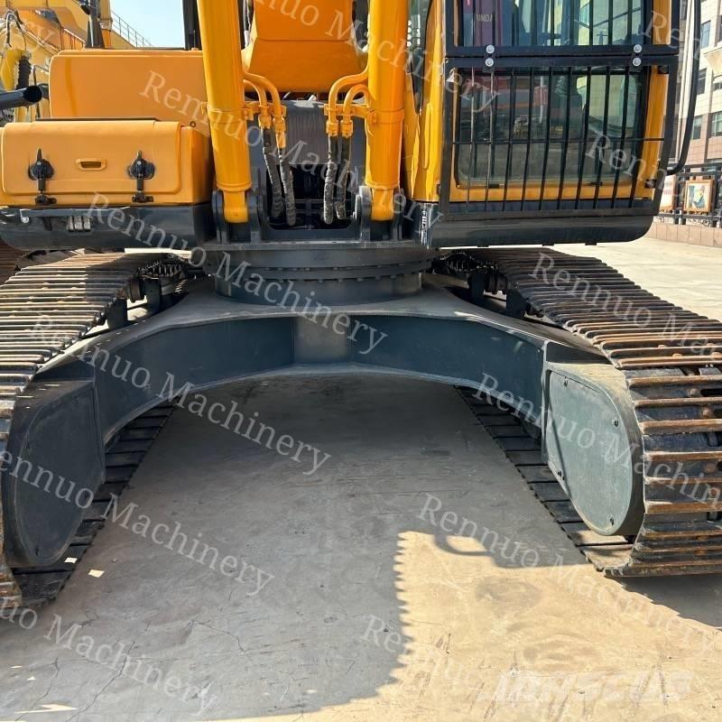 Hyundai R305 LC-9T حفارات زحافة