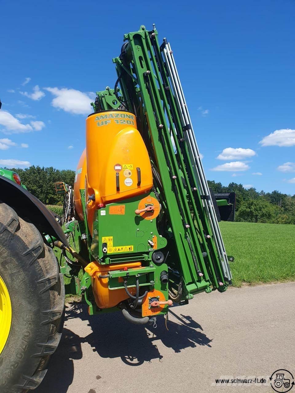 Amazone UF 1201 الرشاشات