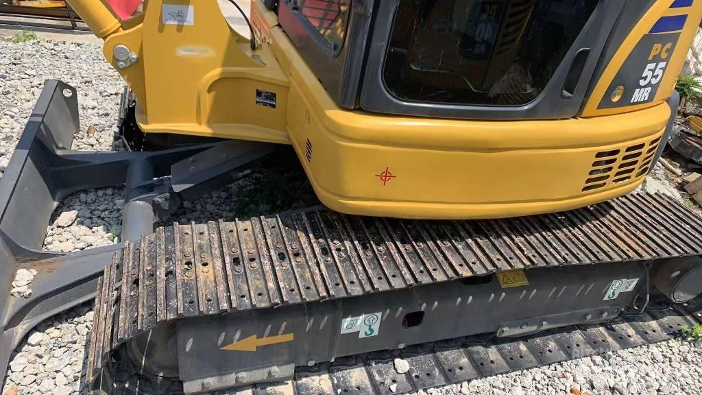 Komatsu PC 55-2 حفارات زحافة