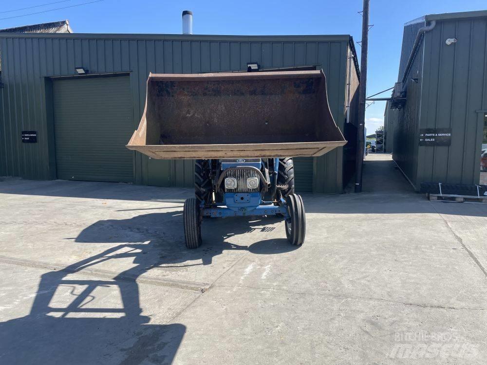 Ford 6410 الجرارات