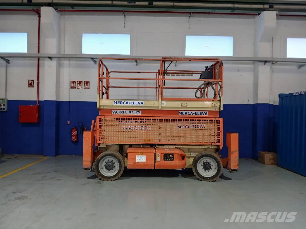 JLG M 4069 رافعات مقصية الشكل