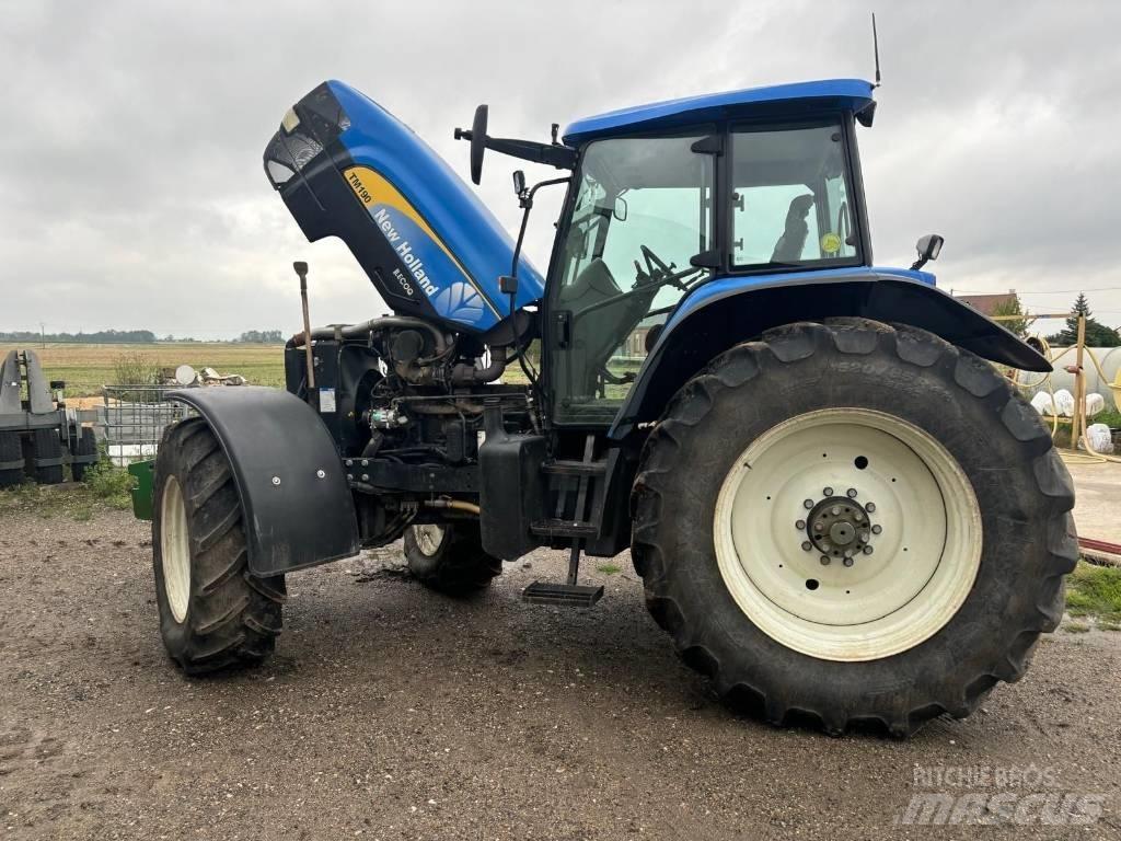 New Holland TM 190 الجرارات