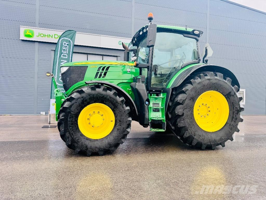 John Deere 6215 R الجرارات