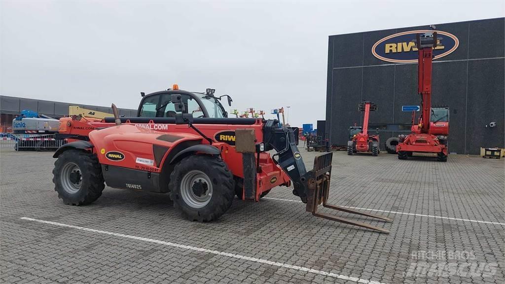 Manitou MT1440 مناولات متداخلة