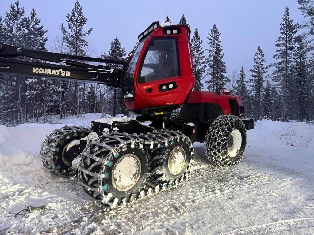 Komatsu 901 حصادات