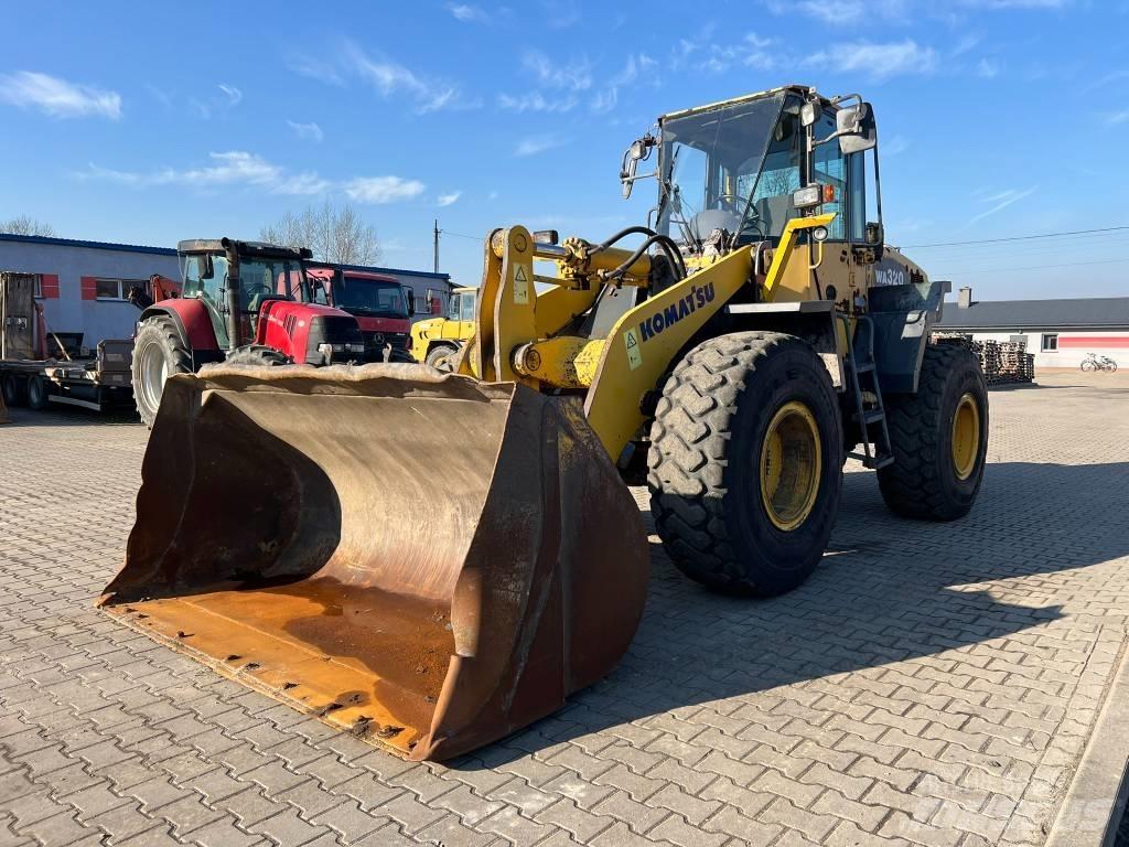 Komatsu WA 320-5 لوادر بعجل