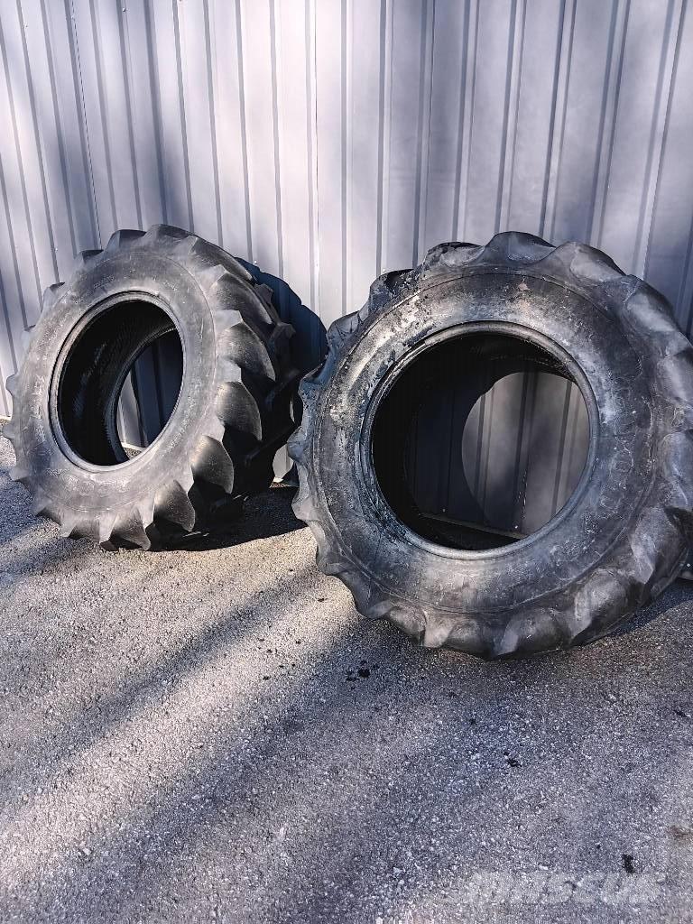 Goodyear 14.9R24 الإطارات والعجلات والحافات