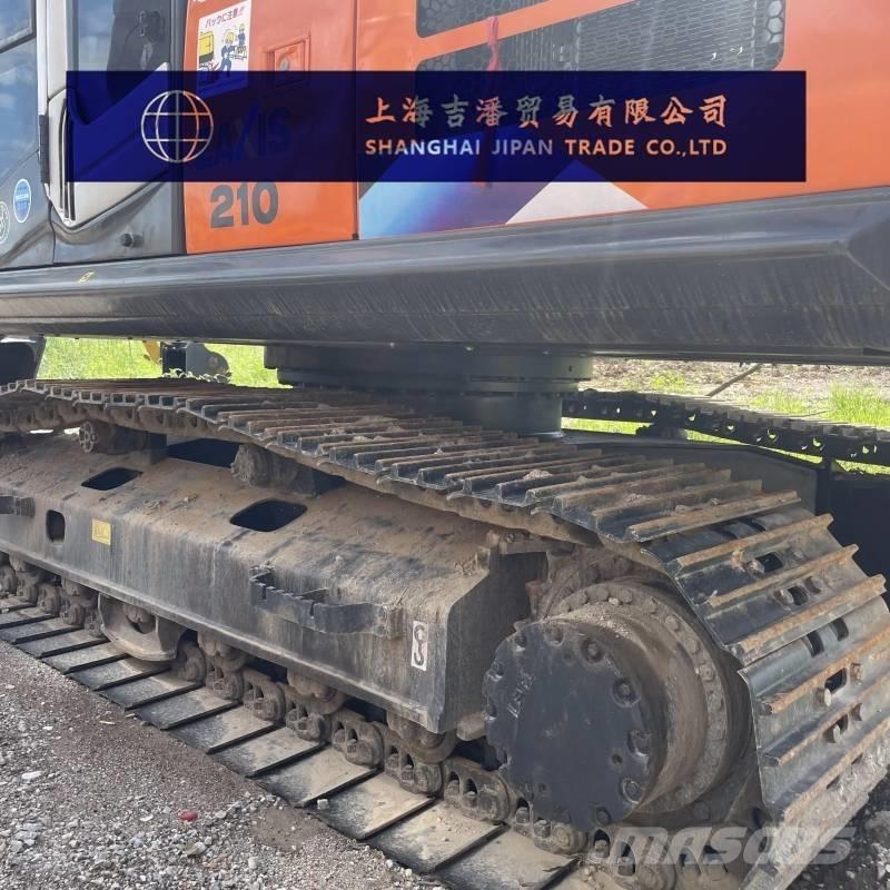 Hitachi ZX 210 حفارات زحافة