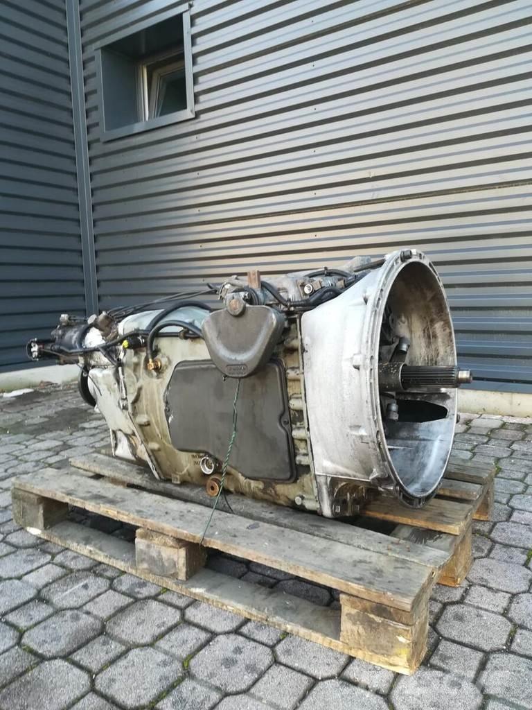 Volvo VT2501B علب تروس