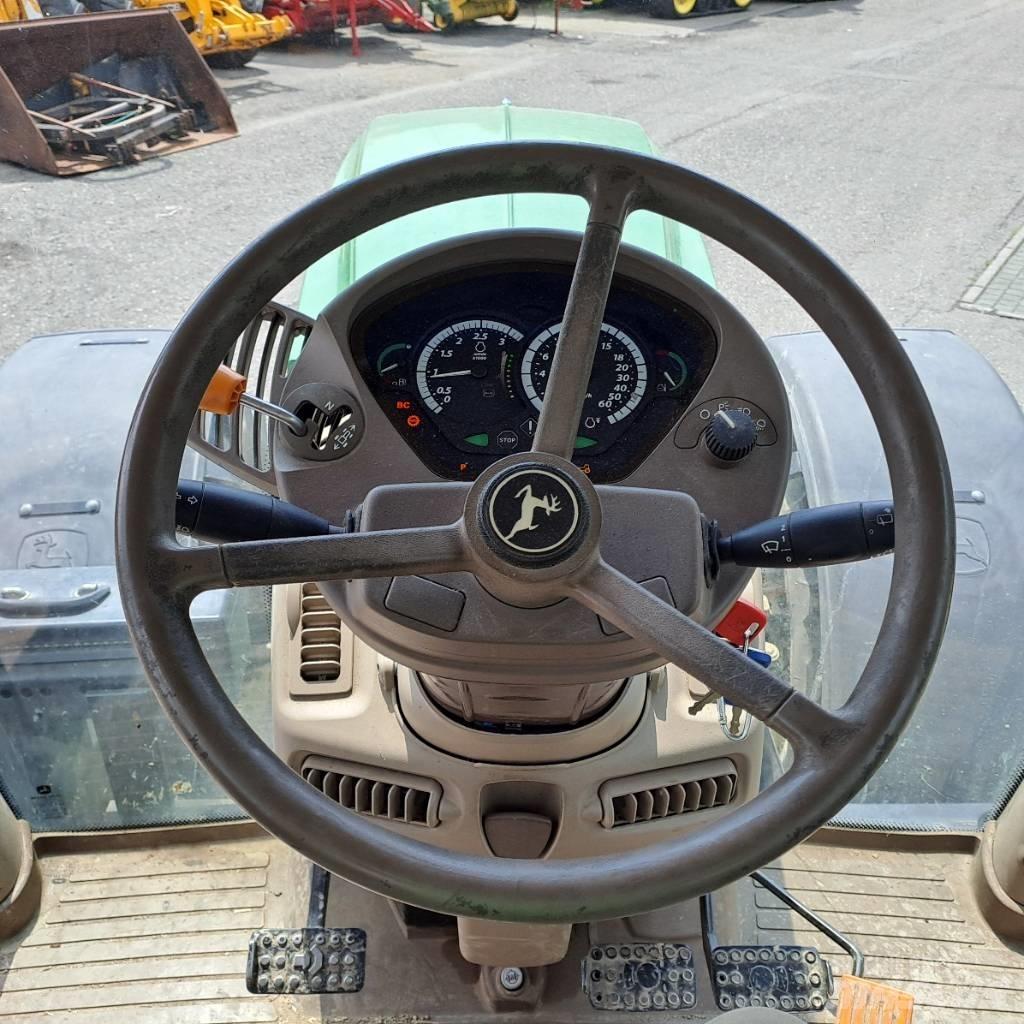 John Deere 6140 R الجرارات