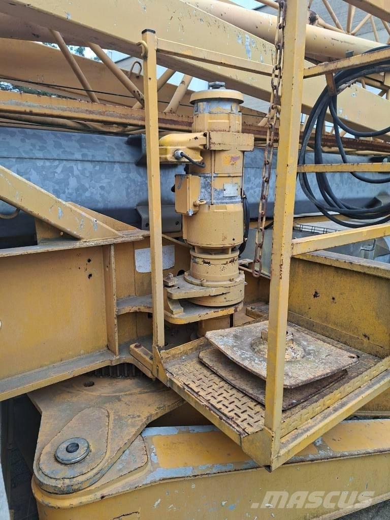 Potain HD 32 A رافعات ذاتية الارتفاع