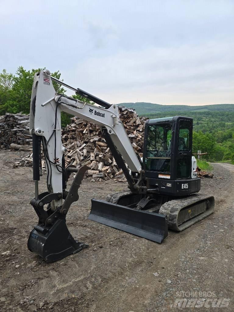 Bobcat E 45 حفارات صغيرة أقل من 7 طن (حفارات صغيرة)