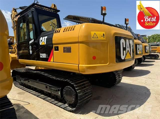 CAT 320 D GC حفارات زحافة