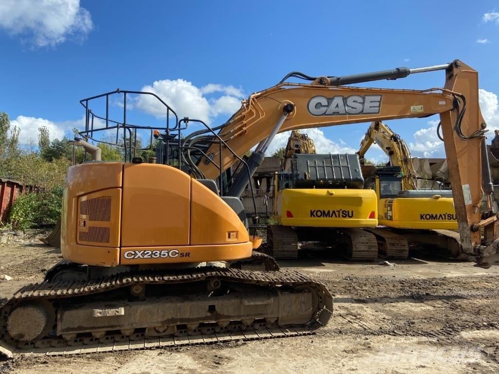 CASE CX 235 C SR حفارات زحافة