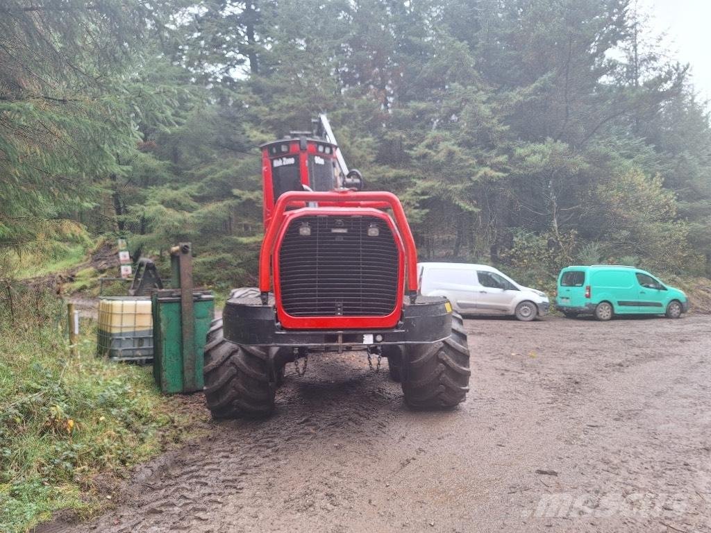 Komatsu 901 XC حصادات