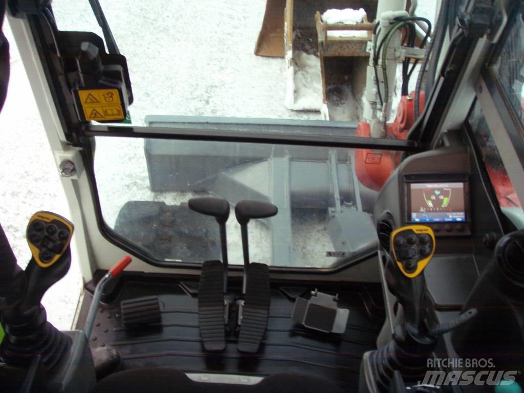 Takeuchi TB 290 حفارات وسط 7 طن - 12 طن