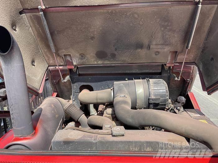 Manitou M50-4 شاحنات الطرق الوعرة