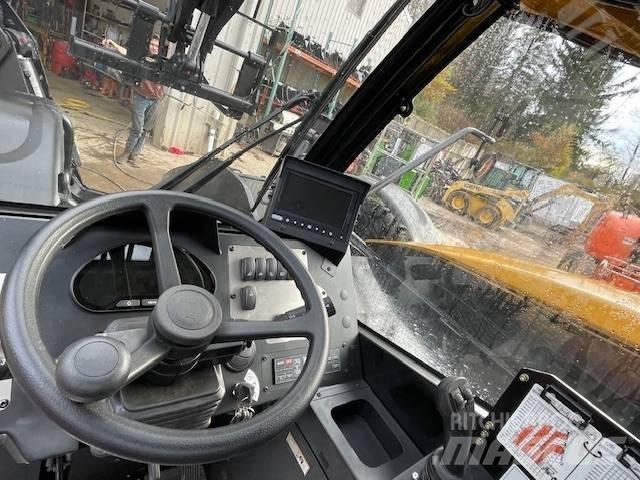 Sany STH 1056 A مناولات متداخلة