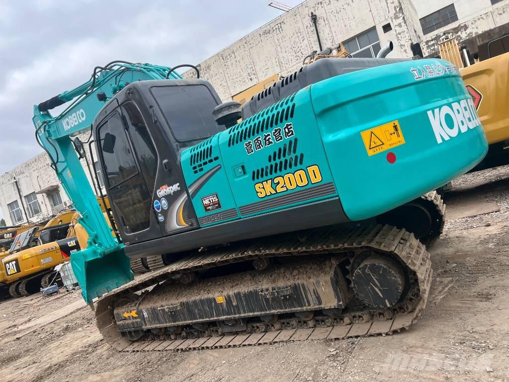 Kobelco SK 200 حفارات زحافة