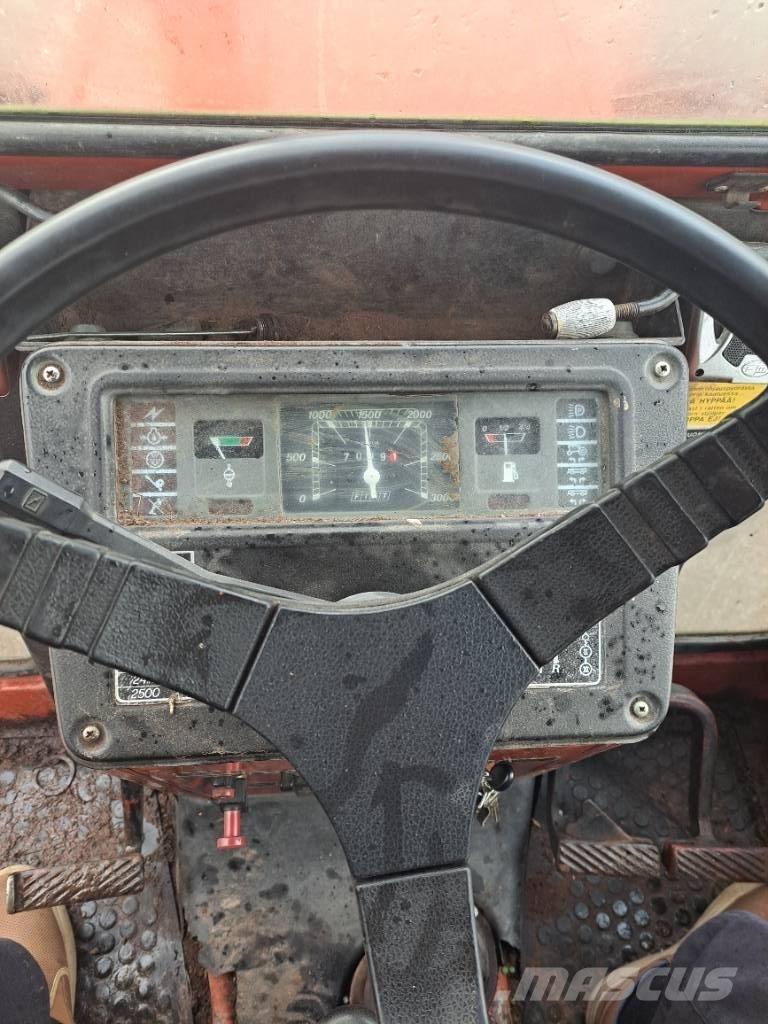 Fiat 680DTH الجرارات