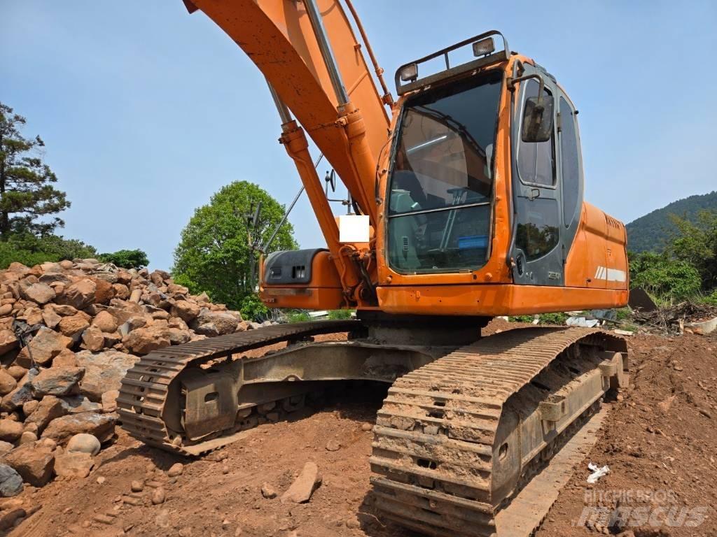 Doosan DX 220 LCA حفارات زحافة