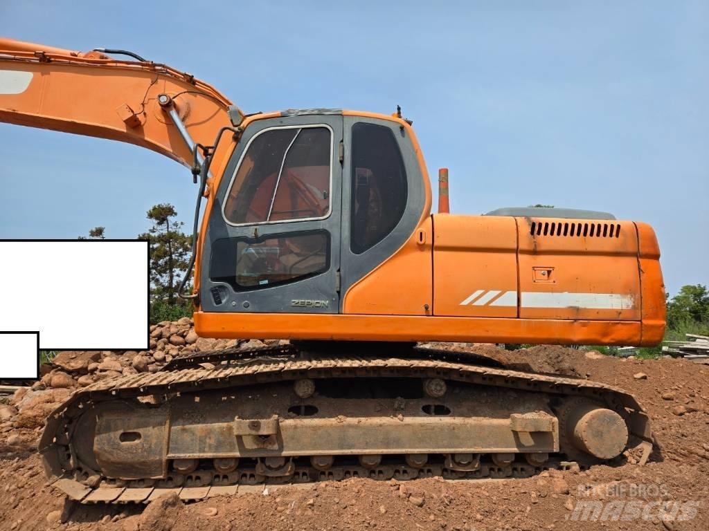 Doosan DX 220 LCA حفارات زحافة