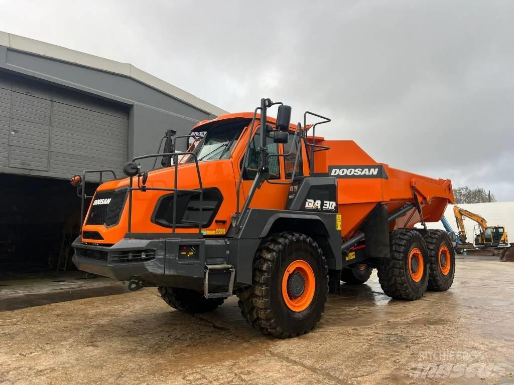 Doosan DA 30 ساحبات مفصلية