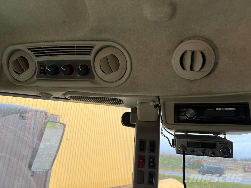 John Deere R4040i رشاشات ذاتية الحركة