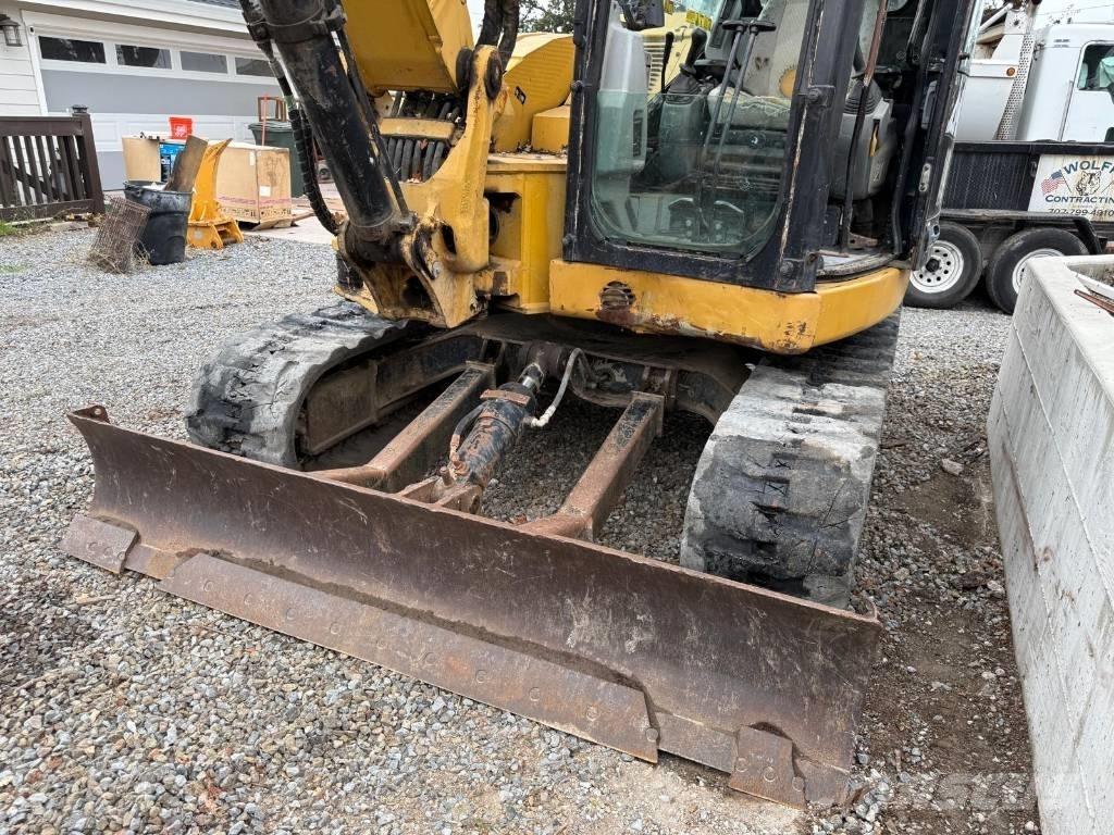 CAT 308 D CR حفارات زحافة