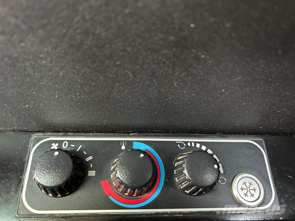 JCB 8085 ZTS حفارات وسط 7 طن - 12 طن