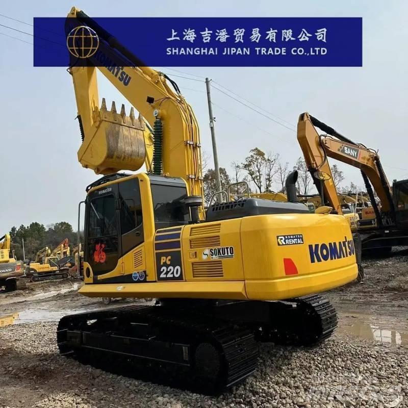 Komatsu PC 220 حفارات زحافة