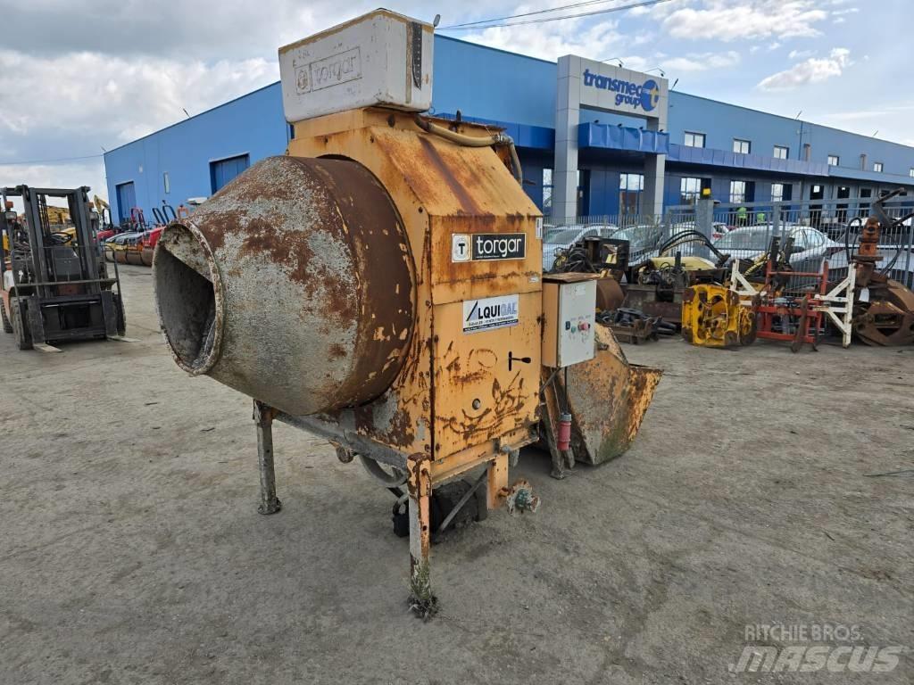 Torgar TH-300-425 ماكينات تشطيب خرسانة