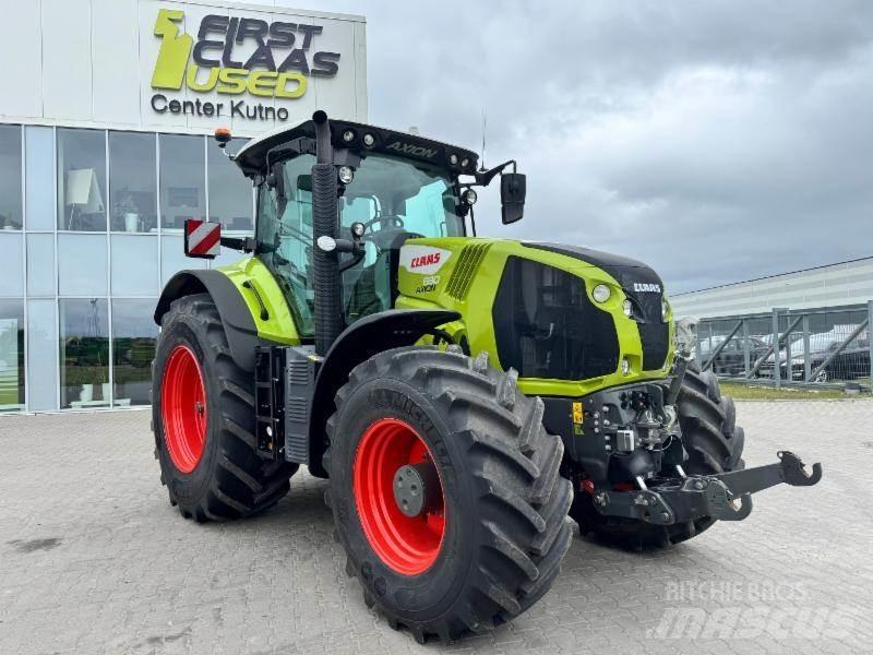 CLAAS AXION 830 الجرارات