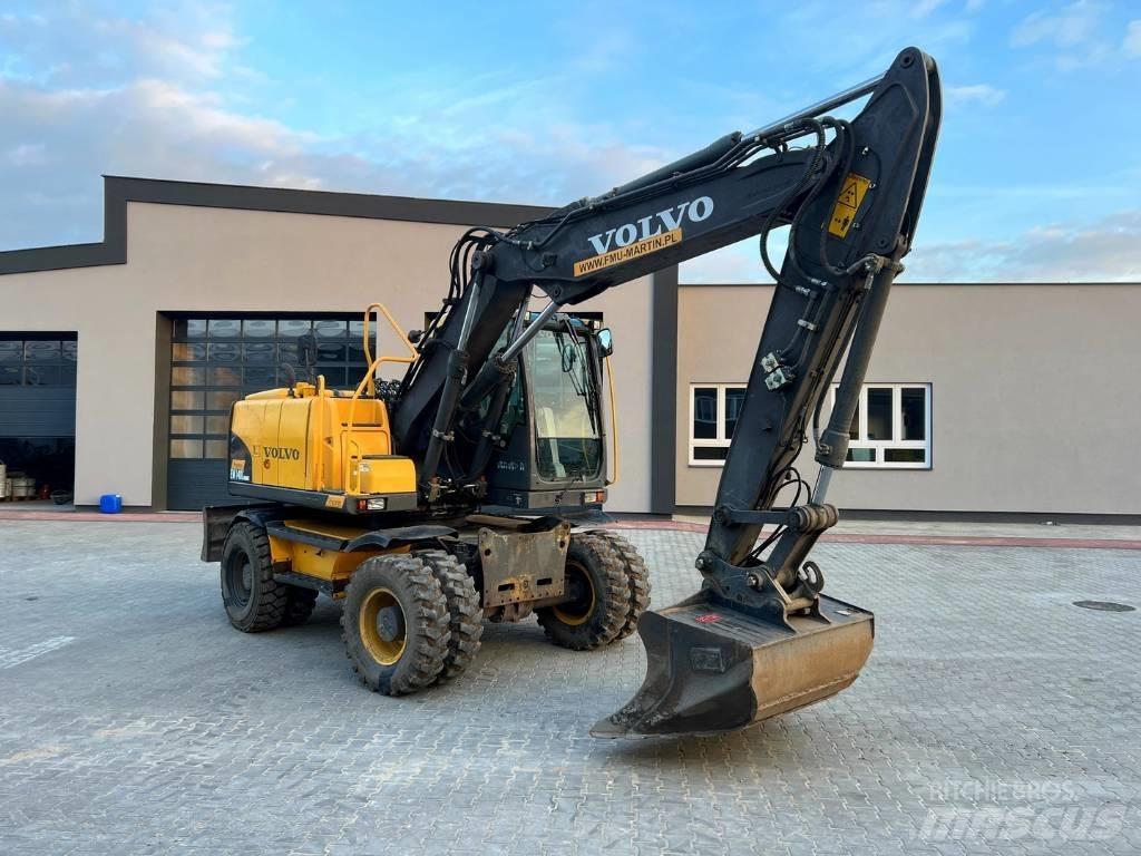 Volvo EW 140 C حفارات بعجل