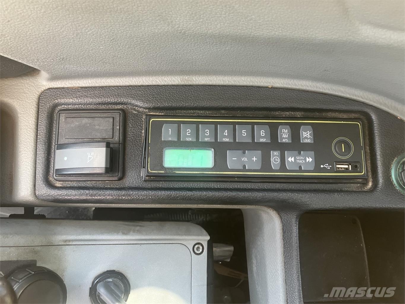Wacker Neuson EW 65 حفارات بعجل