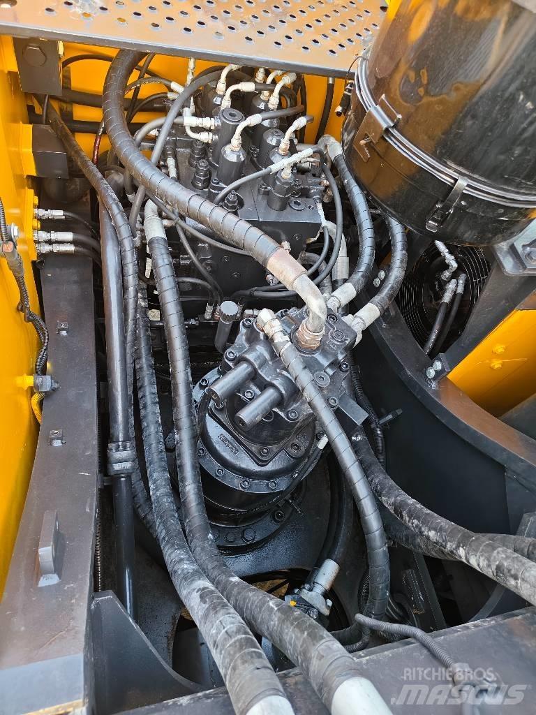 Volvo EC 380 D L حفارات زحافة
