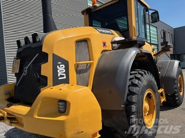 Volvo L 70 G لوادر بعجل