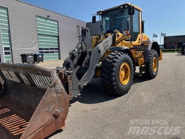 Volvo L 70 G لوادر بعجل