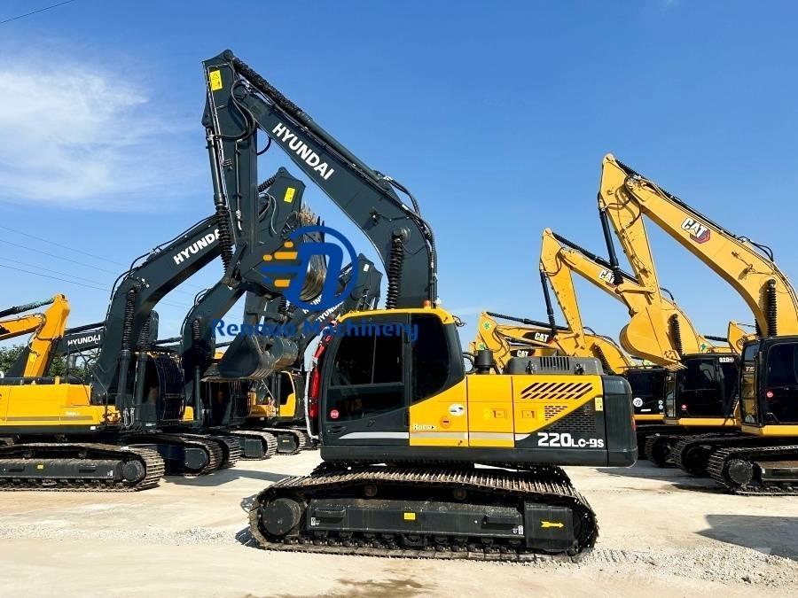 Hyundai R220LC-9S حفارات زحافة