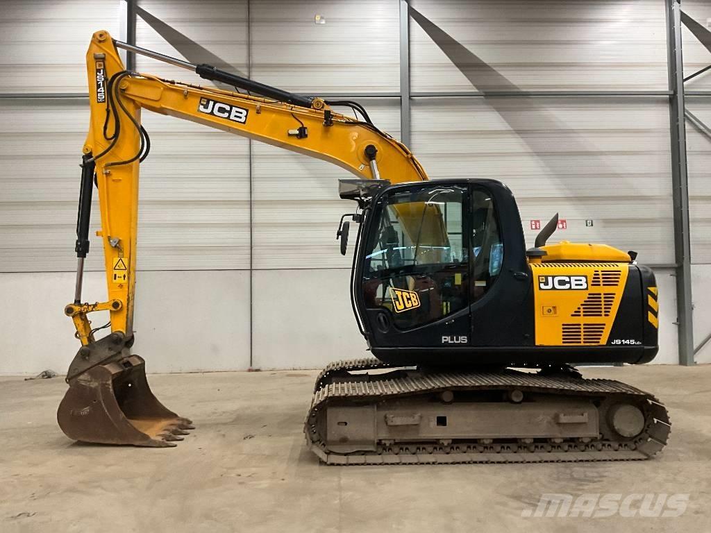JCB JS 145 LC حفارات زحافة