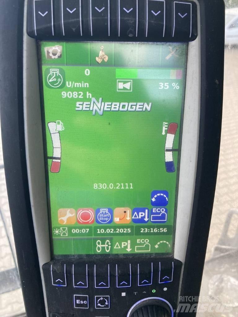 Sennebogen 830 M مناولات المخلفات / مناولات صناعية